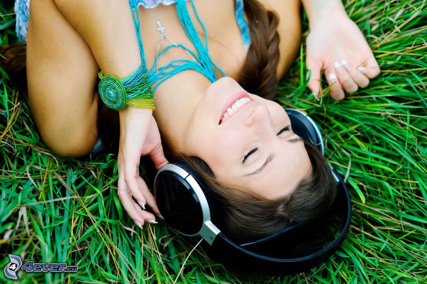 girl with headphones, smile