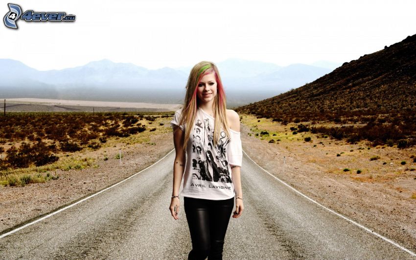 Avril Lavigne, singer, road