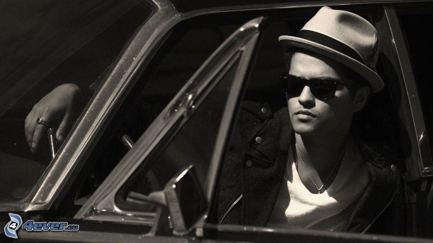 Bruno Mars, black and white photo