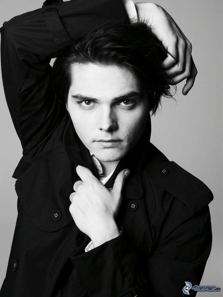 Gerard Way, black and white photo