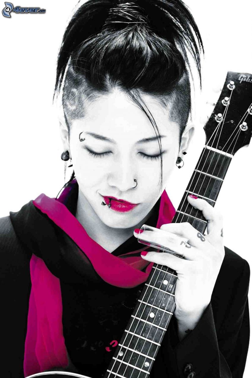Miyavi, girl with guitar