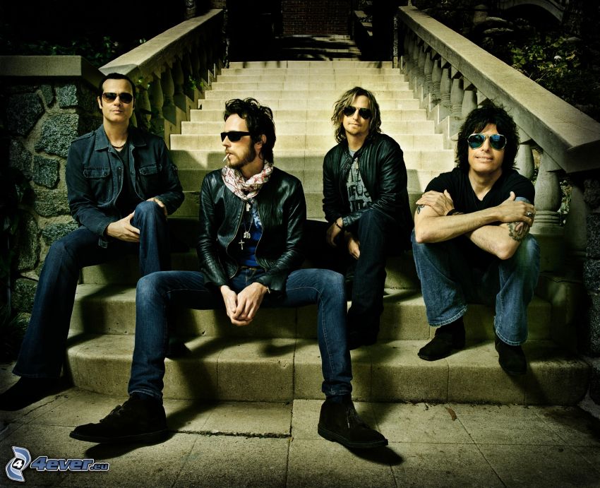 Stone Temple Pilots, stairs