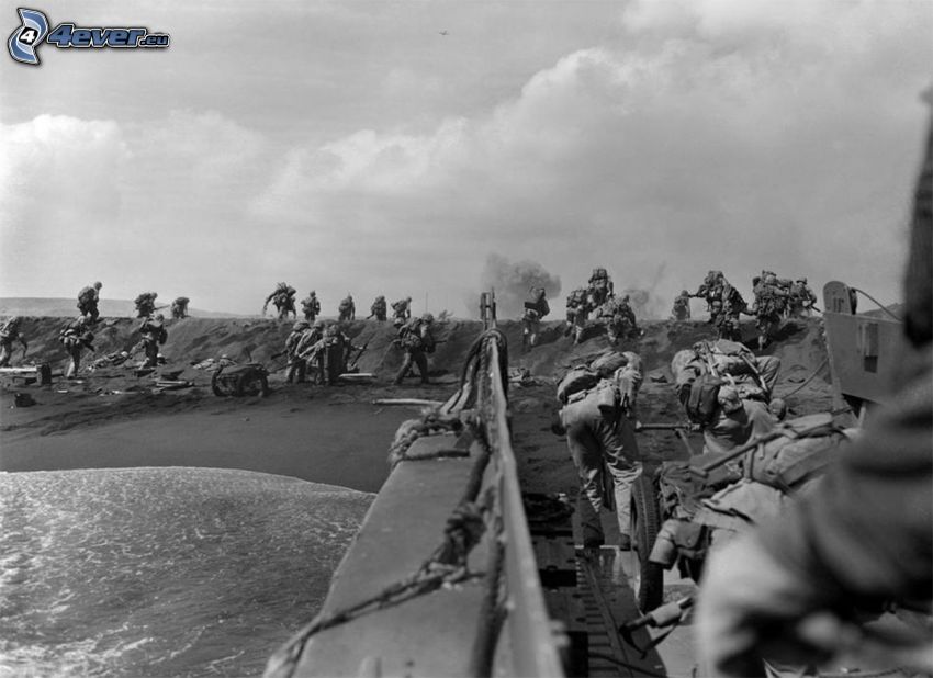 soldiers, ship landing, shooting, black and white photo