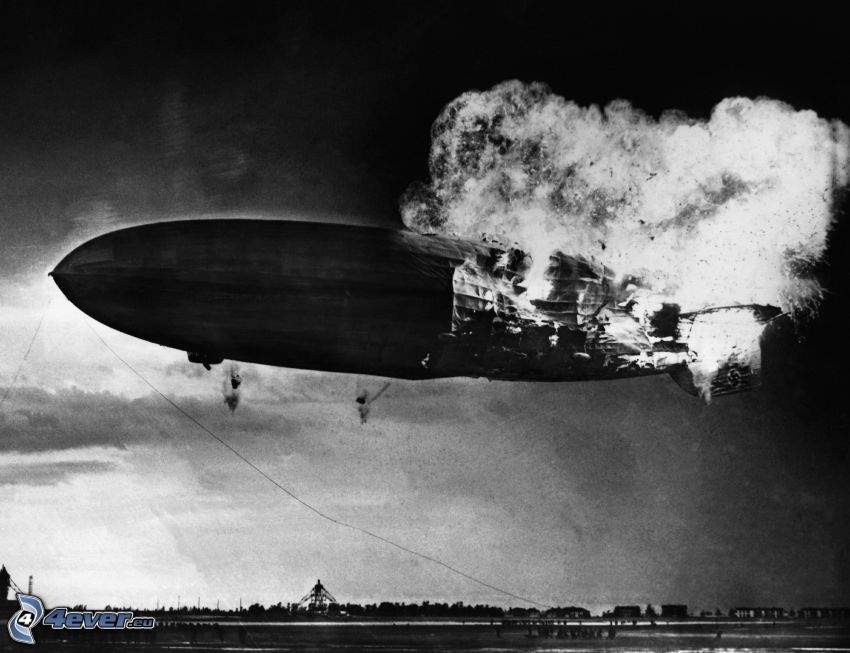 airship, old photographs