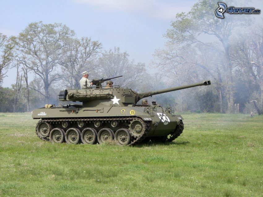 M18 Hellcat, tank, soldiers, meadow