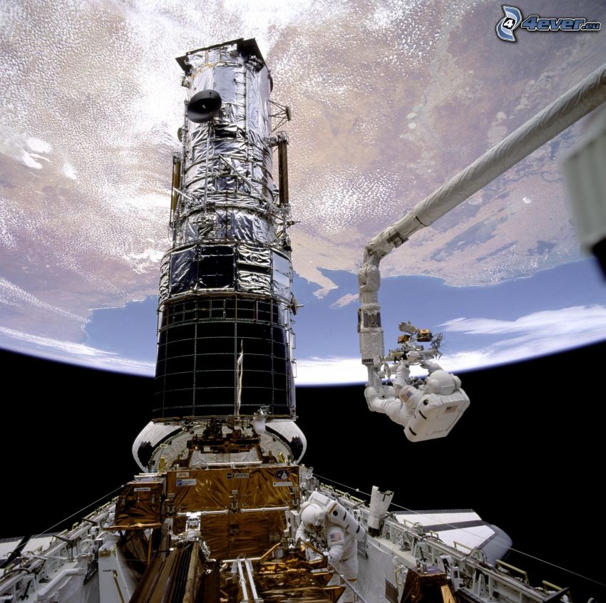 space shuttle in orbit, Hubble Space Telescope, astronaut, Earth