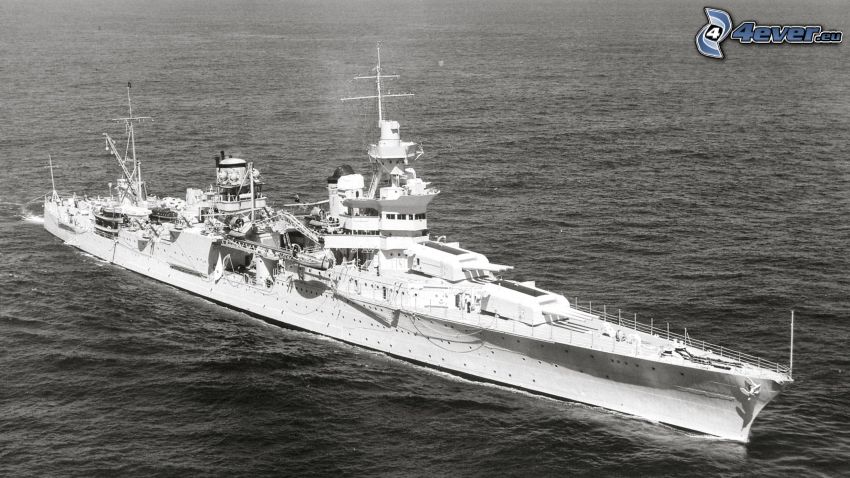 USS Idaho, sea, black and white photo