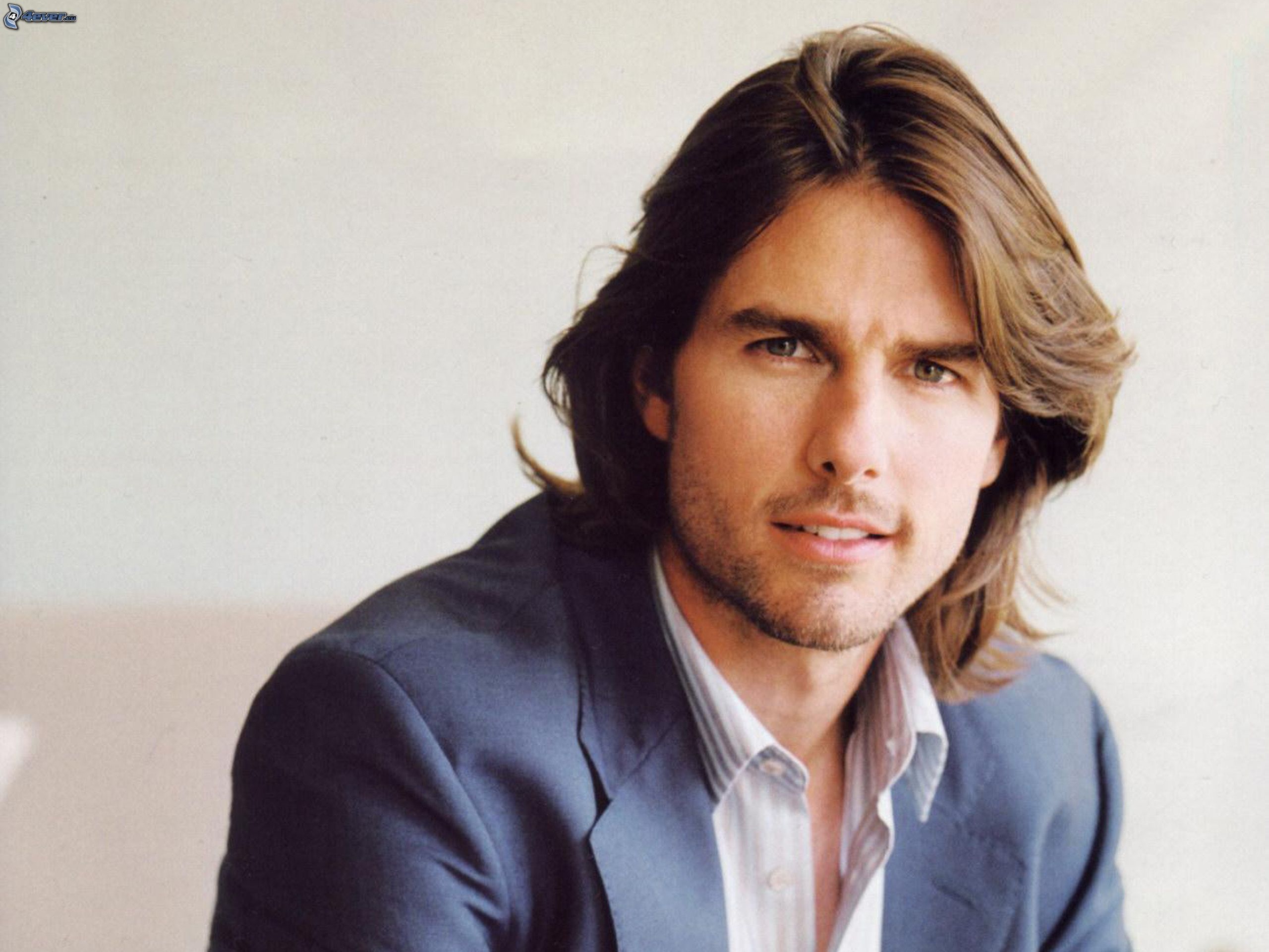 Tom cruise cheveux long